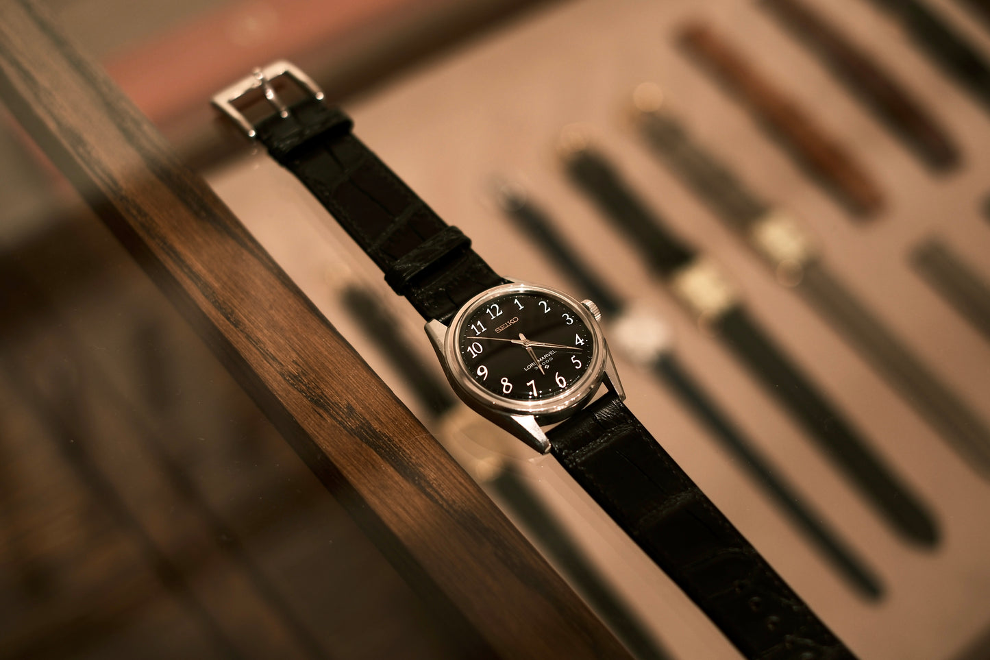 SEIKO LORD MARVEL 36000 "5740-8000" Arabic number Black&White 1969年5月製造