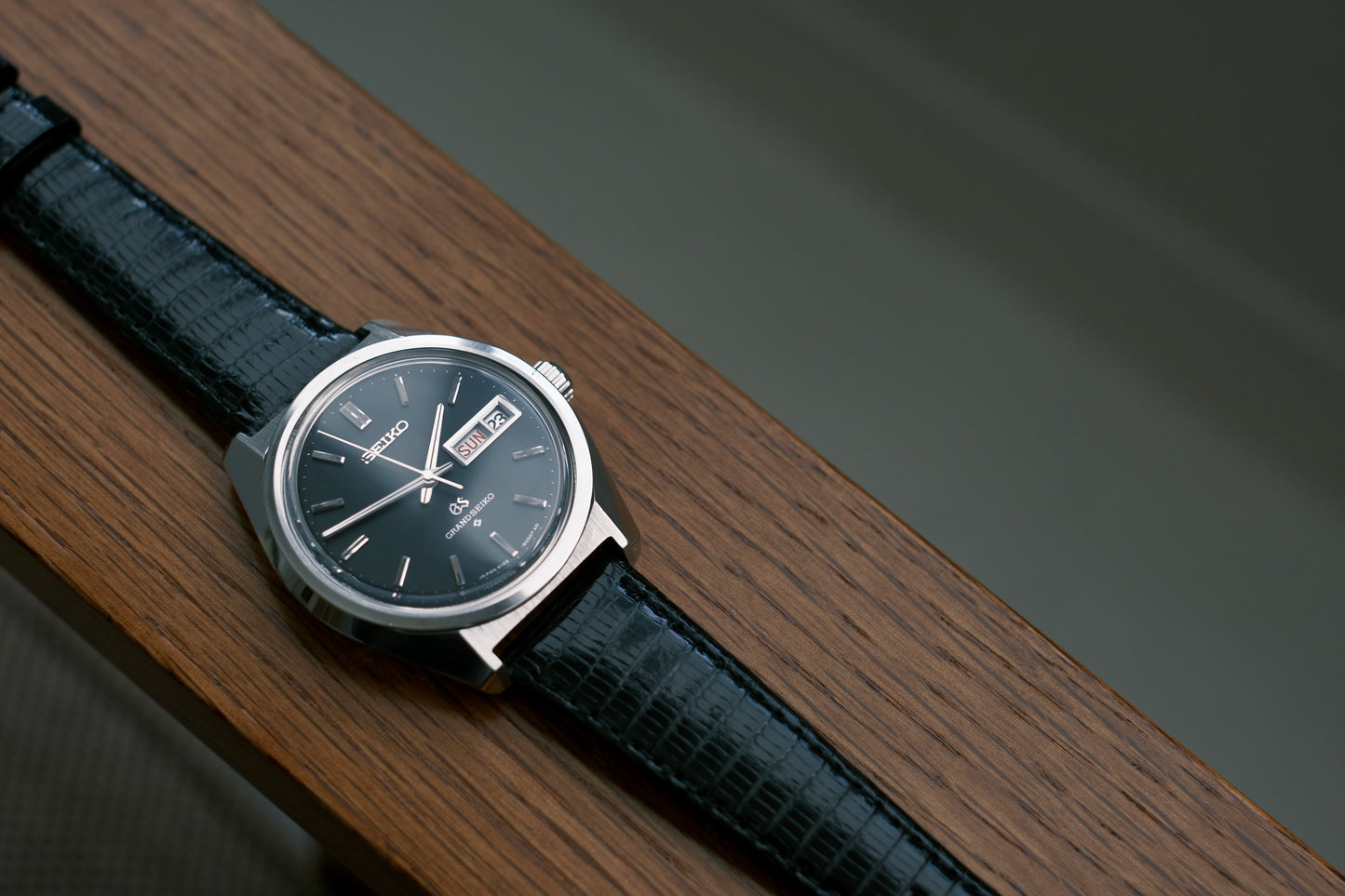 Vintage Grand Seiko 6146-8000 Matt Black Custam 1968年8月製造