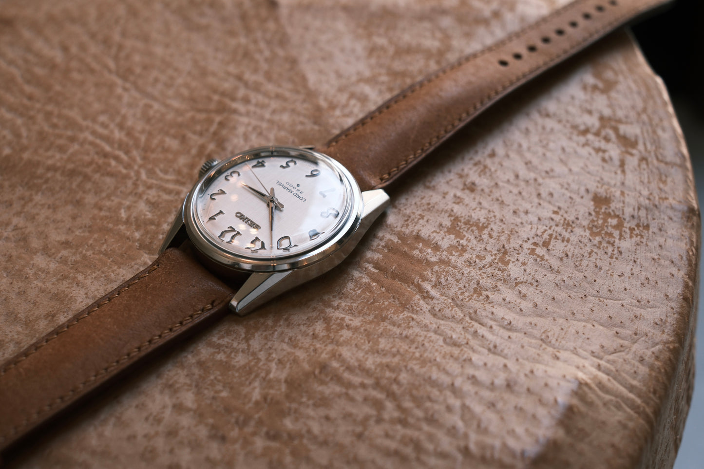 Vintage Seiko LORD MARVEL 36000 5740-8000 1975年5月製造