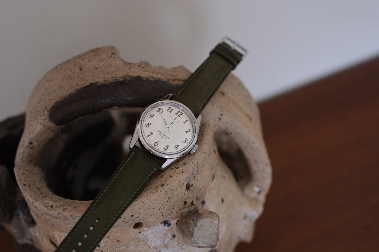 SEIKO LORD MARVEL 36000 5740-8000 Arabic number 1977年12月製造