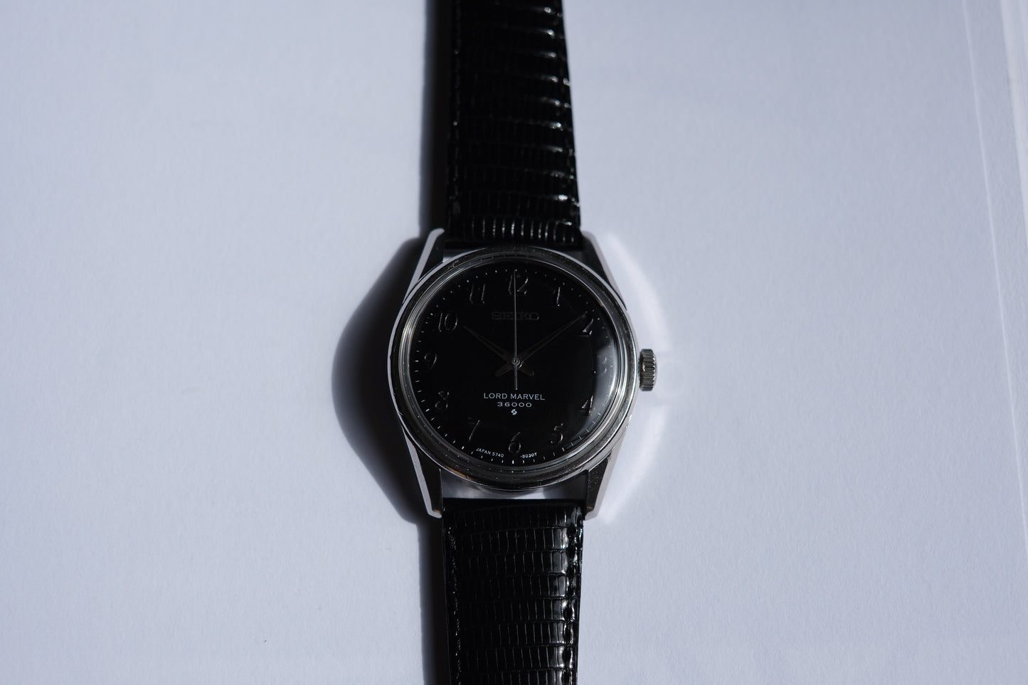 SEIKO LORD MARVEL 36000 "5740-8000" Arabic number Stelth Black 1970年8月製造