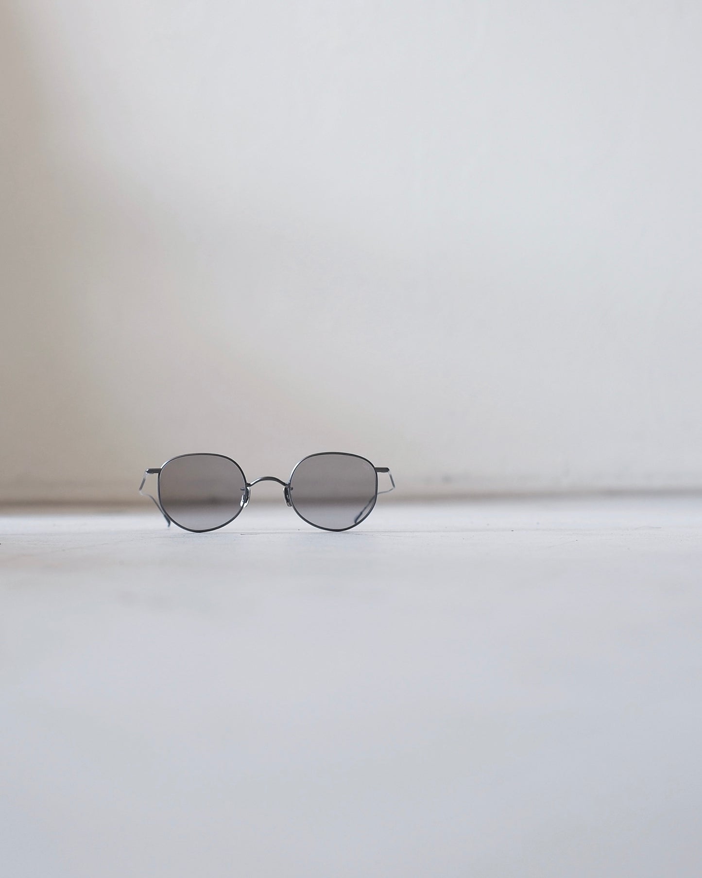 EYEVAN7285 1020 SG 822 GM MDGRY (ブラック)