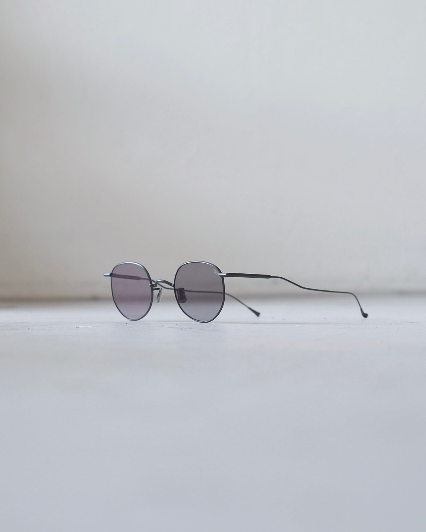 EYEVAN7285 1020 SG 822 GM MDGRY (ブラック)