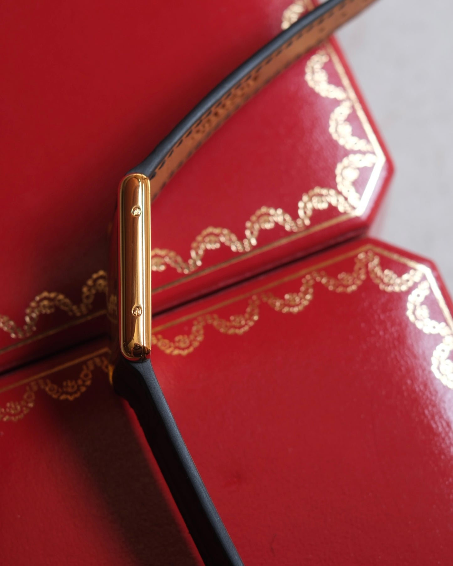 Cartier Must Tank LM (カルティエ マストタンク LM)  アイボリーローマン
