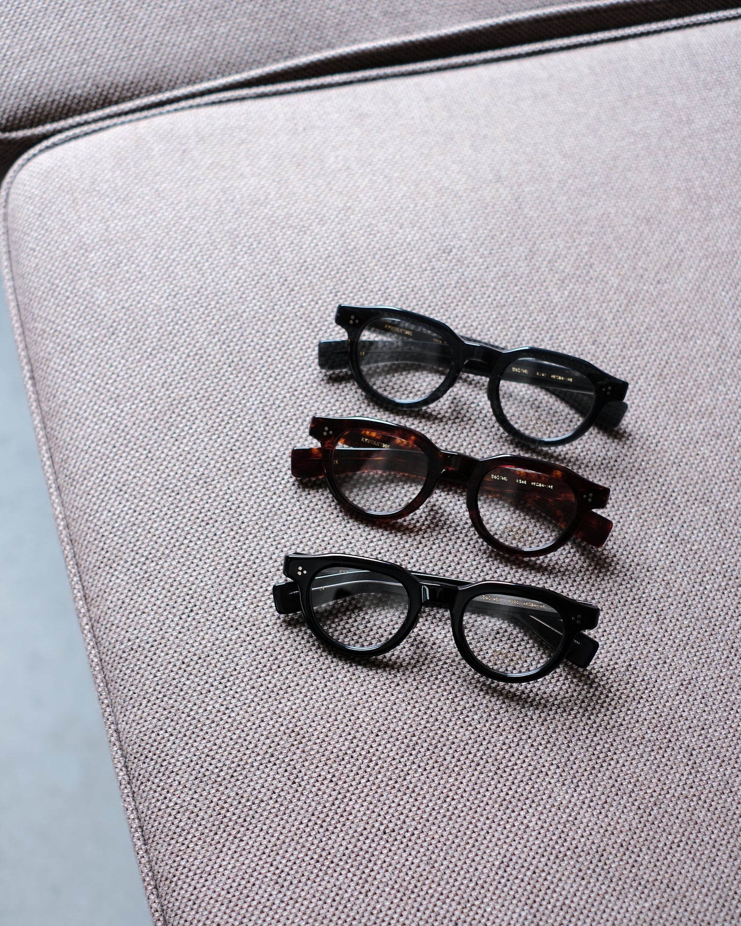 EYEVAN7285 340 46