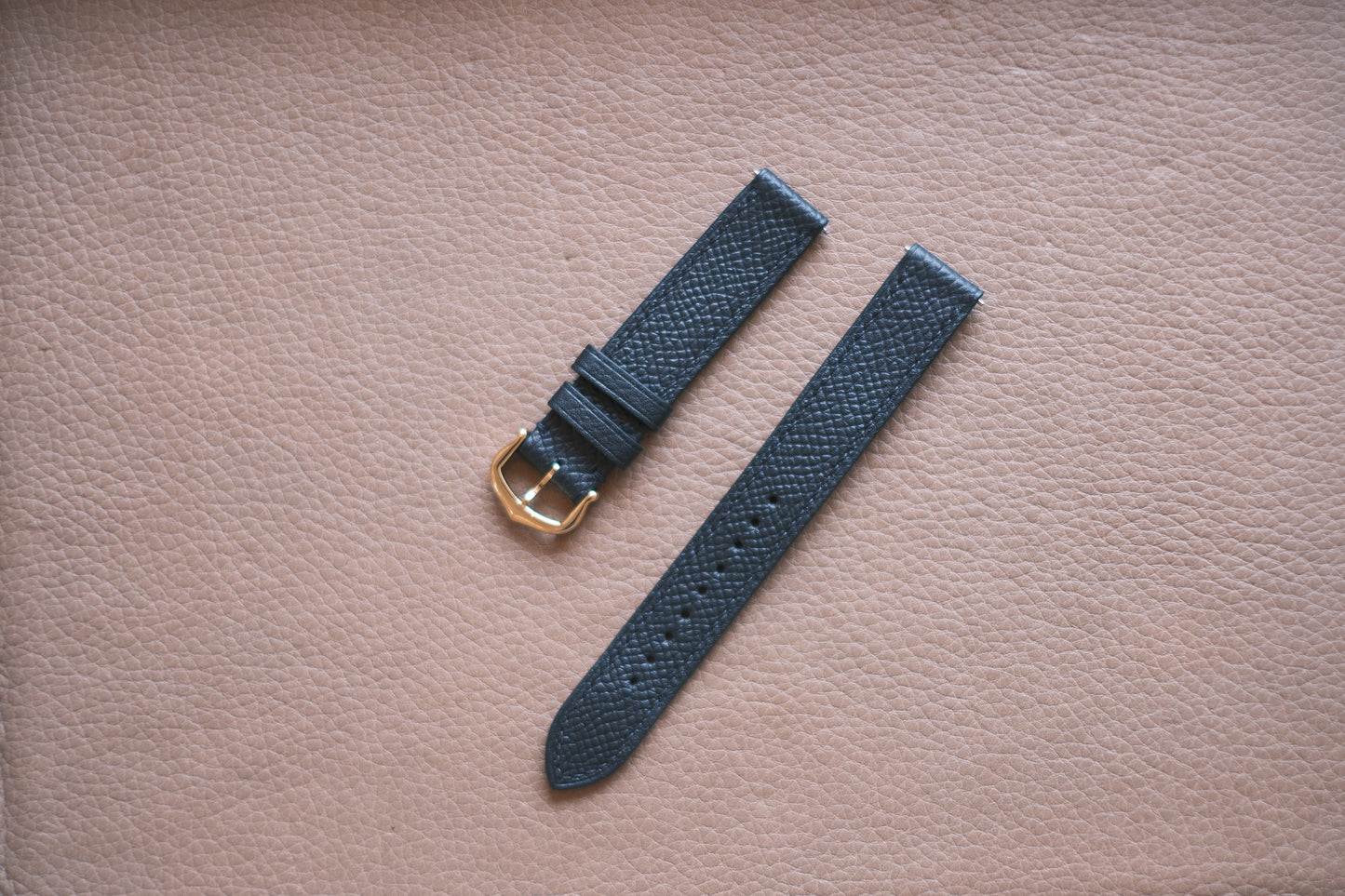 Epsom Black (Cartier Must Tank SM 専用)