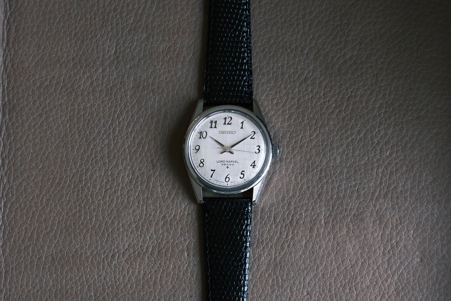 Vintage Seiko LORD MARVEL 36000  5740-8000  1977年10月製造