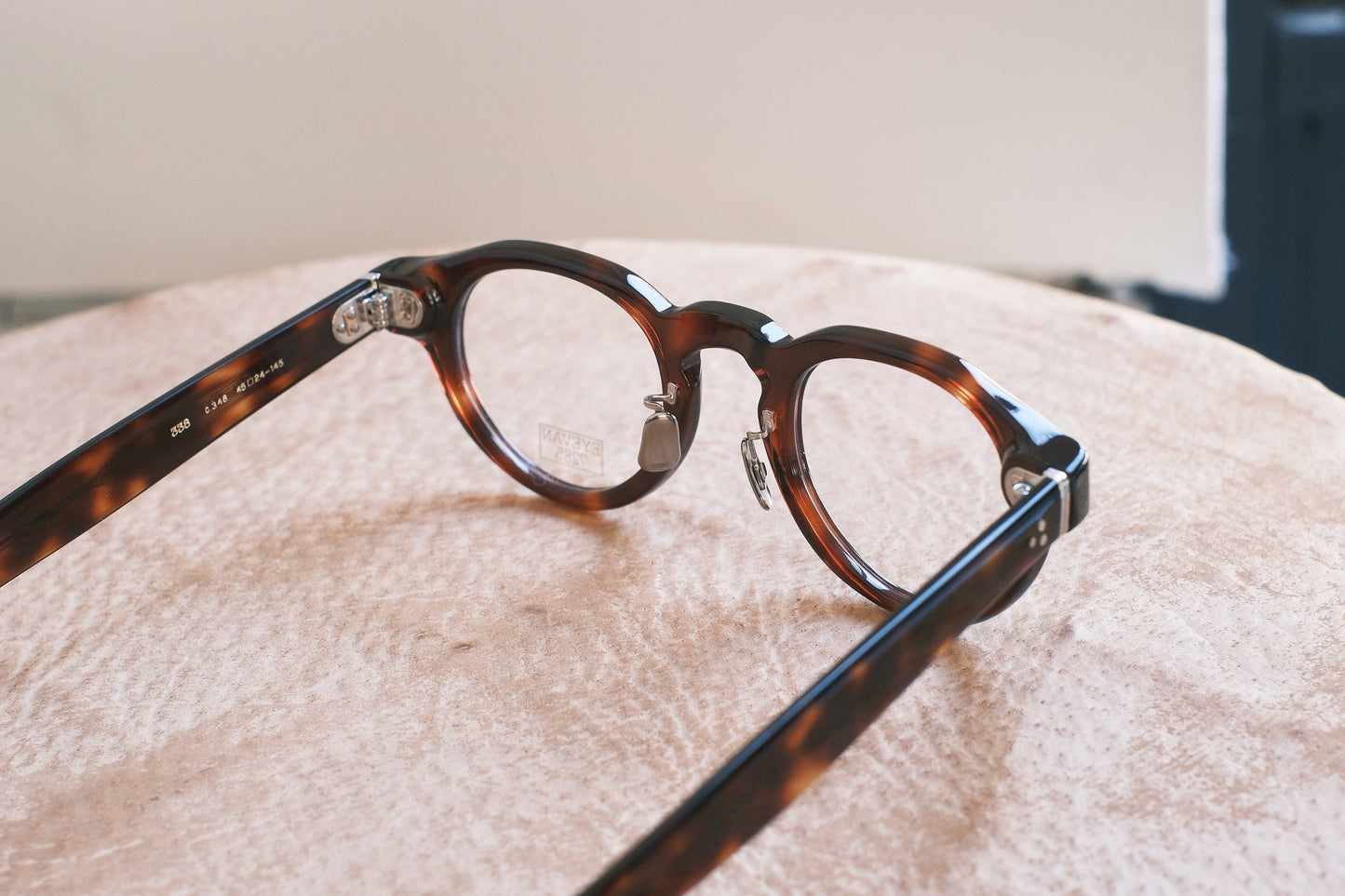 EYEVAN7285 338 45