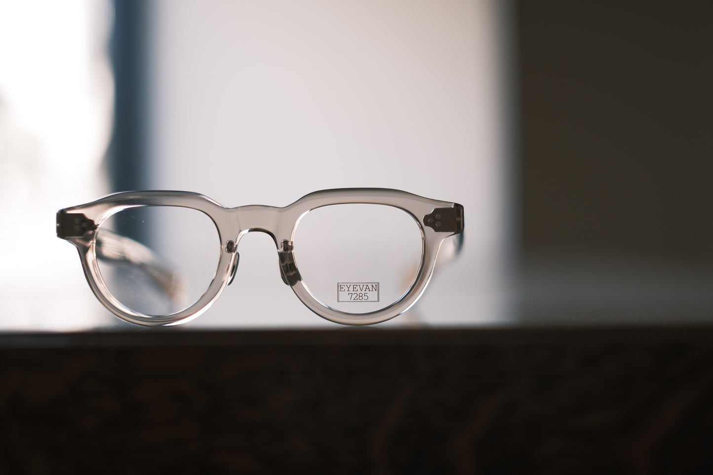 EYEVAN7285 340 43